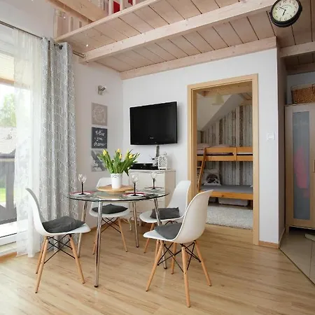 Apartament Makowe Pola Апартаменты *